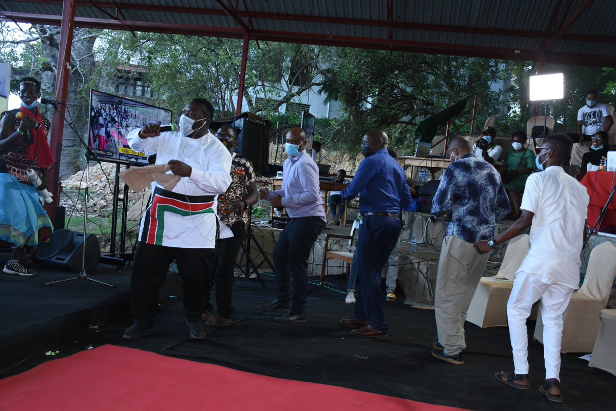 NicholasSongora's tweet photo. #cvefestival
An Amazing moment with great leaders including guests and stakeholders led by @ForumCivHubESA @KwachaAfrika @swahilipothub @HakiAfrica @NCTC_Kenya @ManyattaYouth_m together with young people. We danced to celebrate the strides made on PCVE work. https://t.co/KimeJP1jgM