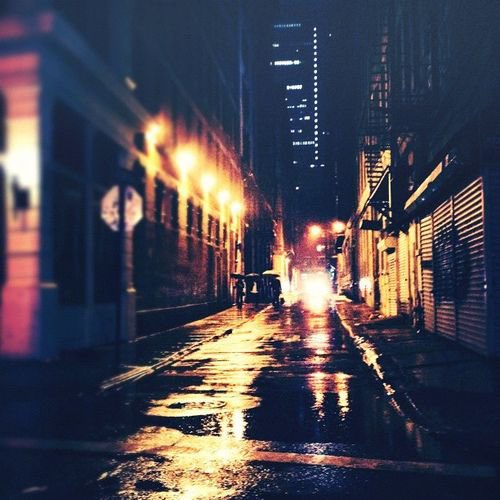 LaughingVamp's tweet photo. Streets are empty tonight. Curfew has been an excuse to keep us controlled. #WeAreNecropolis get on the streets and show them what this city can do. #FuckYourCurfew https://t.co/yY6VTK7HxJ