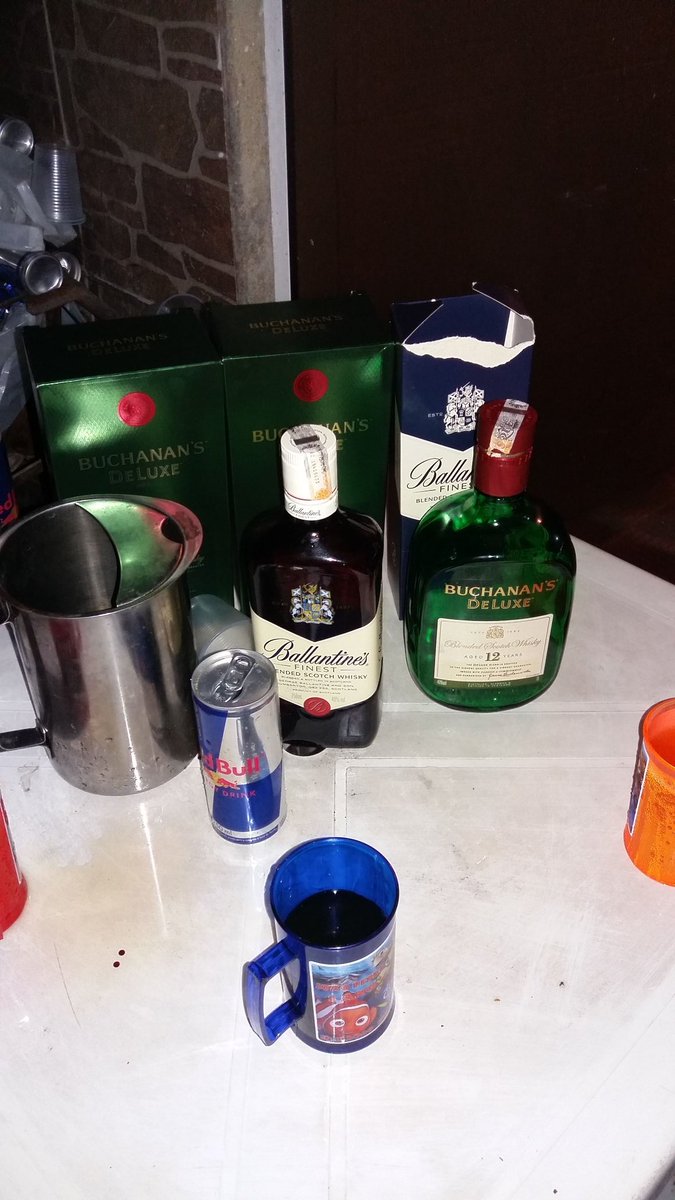 BdcCleiton's tweet photo. 🥃🔥 https://t.co/MhR6y9icFc