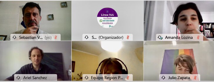 vazquezmontoto's tweet photo. Compartiendo la experiencia de @Genero_Tigre en el trabajo con Varones y Nuevas Masculinidades   🧔🏻👨🏻‍🦰👱🏼‍♂️ en el marco de las “Jornadas sobre Políticas Públicas contra las violencias: experiencias, debates y desafíos” organizada por @MinMujeresPBA https://t.co/lzALheNmhW