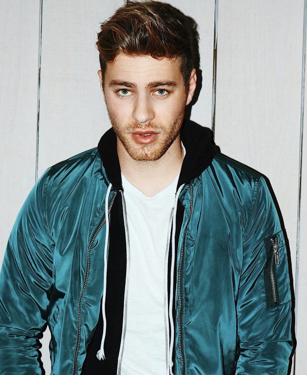 𝚜𝚊𝚖𝚜𝚘𝚗 “𝚜𝚊𝚖” 𝚎𝚟𝚊𝚗𝚜

→ ᴄᴏᴍɪᴄ ʙᴏᴏᴋ ᴇɴᴛʜᴜꜱɪᴀꜱᴛ
→ ᴘᴀʀᴛ ᴛɪᴍᴇ ᴍᴏᴅᴇʟ
→ ᴡɪʟʟɪᴀᴍ ᴍᴄᴋɪɴʟᴇʏ ʜ.ꜱ. ᴀʟᴜᴍ
→ ʀᴇᴛɪʀᴇᴅ “ᴇʀᴏᴛɪᴄ ᴇɴᴛᴇʀᴛᴀɪɴᴇʀ”

ᴀʙ-ᴜʟᴏᴜꜱ. ᴄᴀɴᴏɴ/ᴀᴜ ᴡᴇʟᴄᴏᴍᴇ. ᴍs/ᴍᴠ.
       ⟳ #𝙼𝚘𝚛𝚗𝚒𝚗𝚐𝙲𝚊𝚕𝚕𝚜