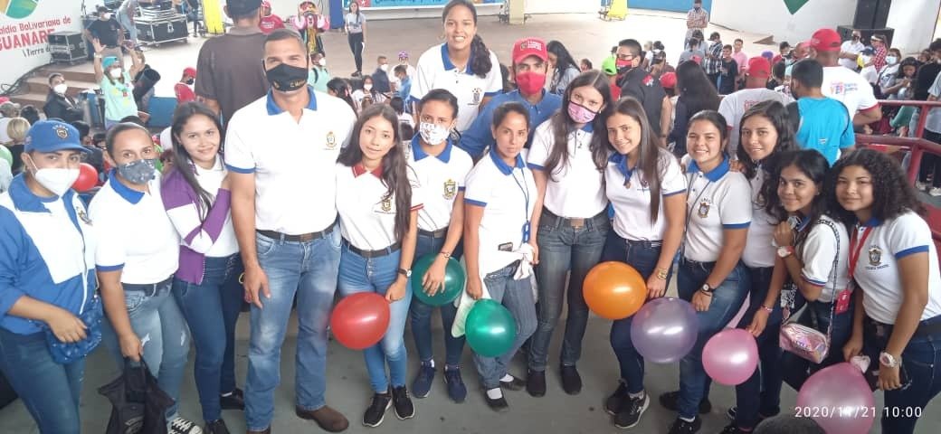 Unefa_Portugues's tweet photo. #21NOV2020. En #NuclePortuguesa se llevó a cabo Celebración del Día del Estudiante Universitario con la participación de los candidatos a la asamblea Nacional. Lugar concha Acústica de Guanare. @Unefa_VEN @angiolillofp @MarlonJuventud @SalaUnefa @rectorado_unefa @Ocrumat https://t.co/8cWouBQBMH