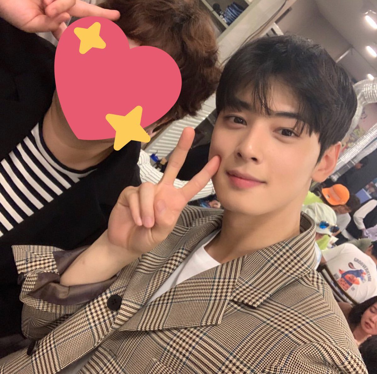 젤 위에 올린 사진이지만 옆사람들 안 잘린 사진이 있길래! ㅎㅎ