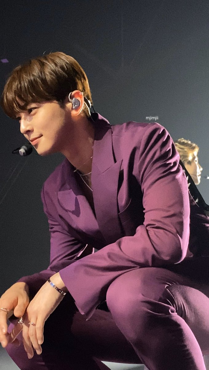 콘서트 보내줘 코로롱 이 자식아 xx