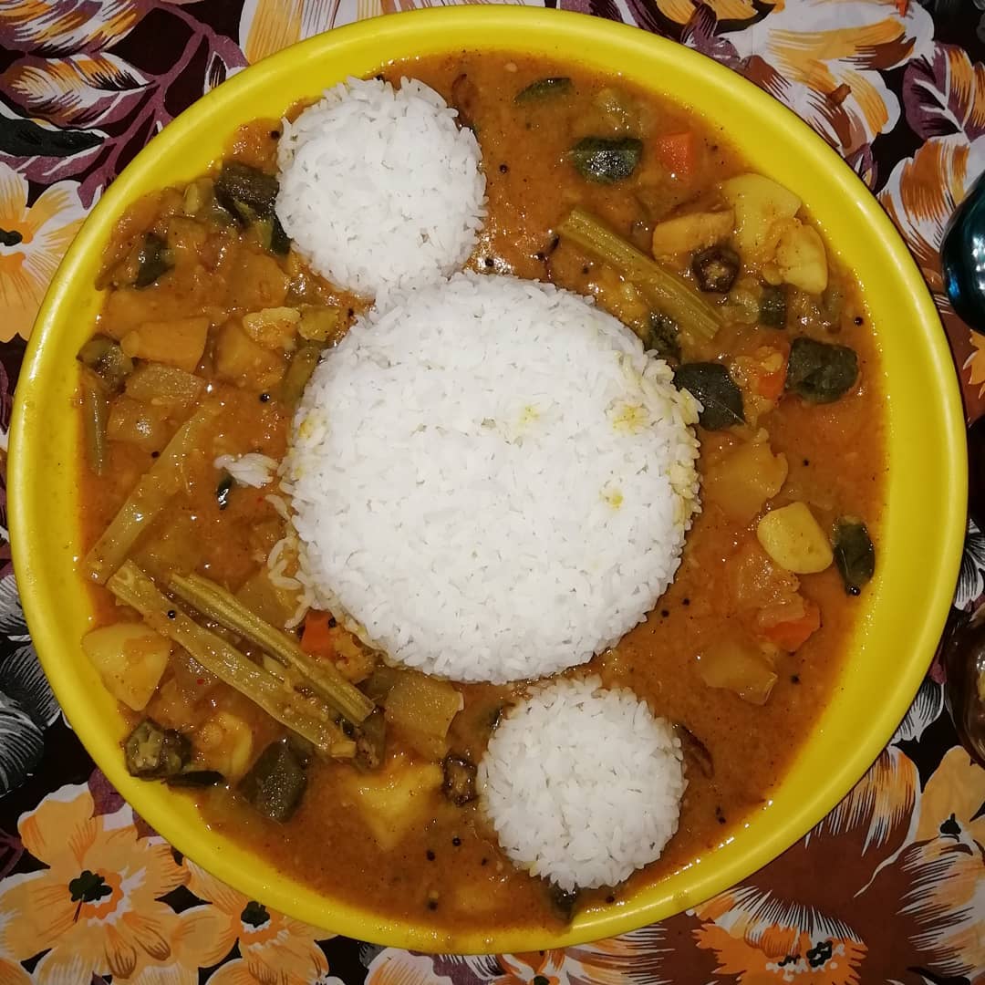 RefashionFood's tweet photo. 😍Dinner is served😍 Sambhar Rice❤️
Like ❤️ and Follow 👉 @RefashionFood 
#foodblogger  #food #foodie #dinner #keralafood #foodlover #yummy #delicious #healthyfood #famjam #tasty #indianfood #sambharrice #foodlovers  #twitter #delhi #Kerala #southlove #foodpic #foodholic https://t.co/w94OEPQ4X8