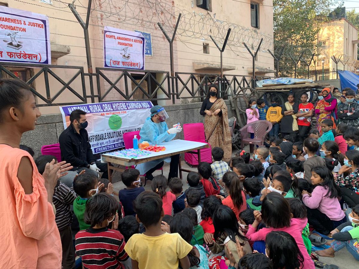 HasnaaNGO's tweet photo. Today @hasnaaindia in association with Raj foundation conducted free dental and health check-up INDIRA CAMP.
Thanks to @SoniaLRana President, Raj Foundation to support us . @drsumitdubey checked many children for tooth ache, dental hygiene . https://t.co/4FboTz0sV6