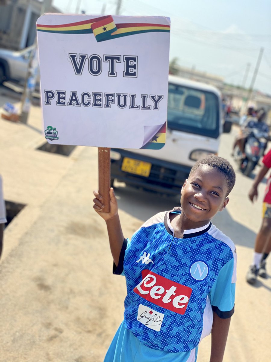 Peace is what we want brothers and sisters. @Gedio10 @shattawalegh @NAkufoAddo @MBawumia @JDMahama @NJOAgyemang @samini_dagaati @stonebwoyb @NAkufoAddo @AbeikuSantana @funnyfacegh @KumiGuitarGh @OtiAdjei @Nikkisamonas @Joselyn_Dumas @johndumelo1 @UrsulaOw