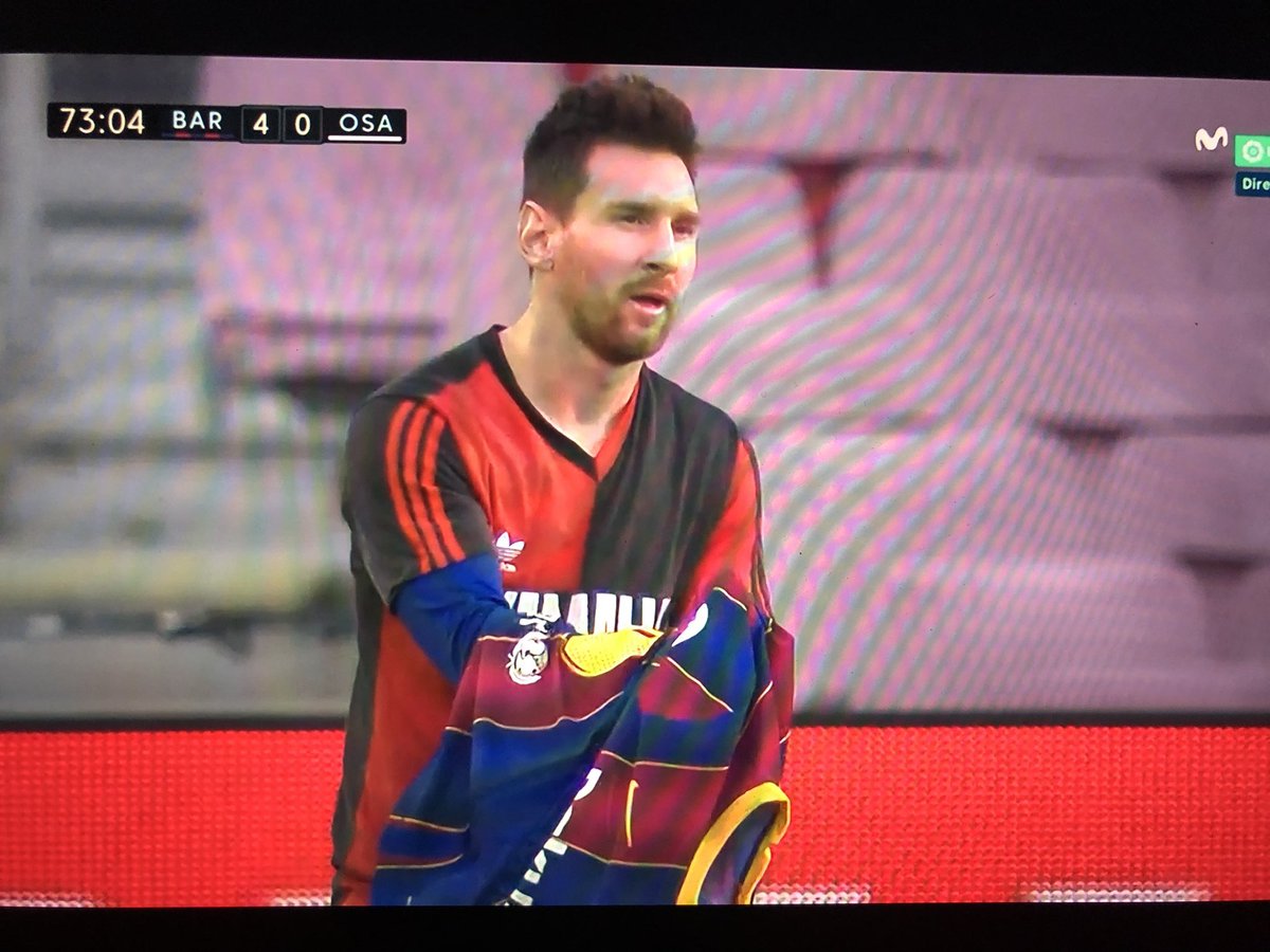 Su Santidad Leo Messi volviendo a poner al planeta fútbol a sus pies...!!!