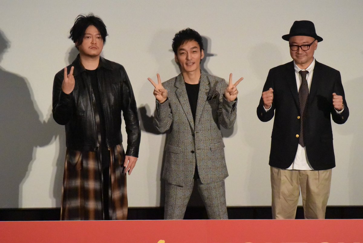 k_2405xt's tweet photo. #ミッドナイトスワン大ヒット #追いスワン 8回目！ご縁があって六本木へ！まじKANSHAです。何度観ても良いものは良い！10週目のロングラン中に大ヒット記念の舞台挨拶だなんて誇らしすぎて泣けてきちゃう💛🥺もっともっと世界に羽ばたけ #ミッドナイトスワン @ksngtysofficial 💛🦢🩰 https://t.co/kHcvAeEoet