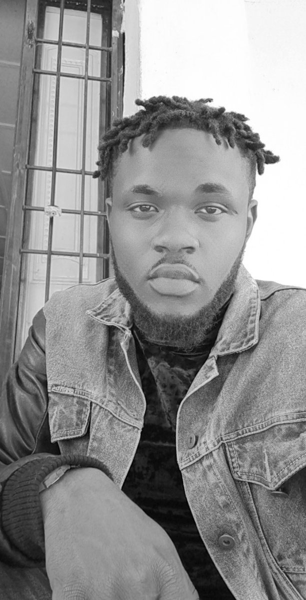 KrissKillz's tweet photo. https://t.co/beltjx9srj

Stream #YourUpper☝️ https://t.co/OLbhVajgoA