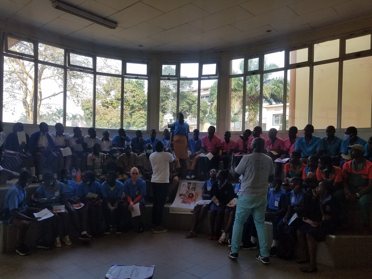 FrankpNamekong's tweet photo. Les différentes écoles qui participent à ce troisième Meet Up Santé organisé par ACMS (@reglocameroun) et Les COP'S D'abord.
@BloggersCM
#MeetUpSanté
#Cops21
#ABC
#MoiscamerounaiscontreleSida
#JeuneEtReglo
#TendanceActu https://t.co/rU1ThqRRCY