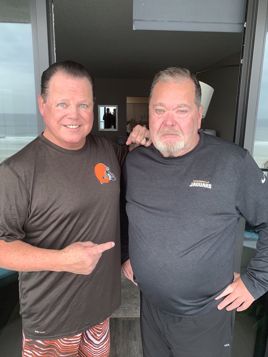 Jim Ross tweet media