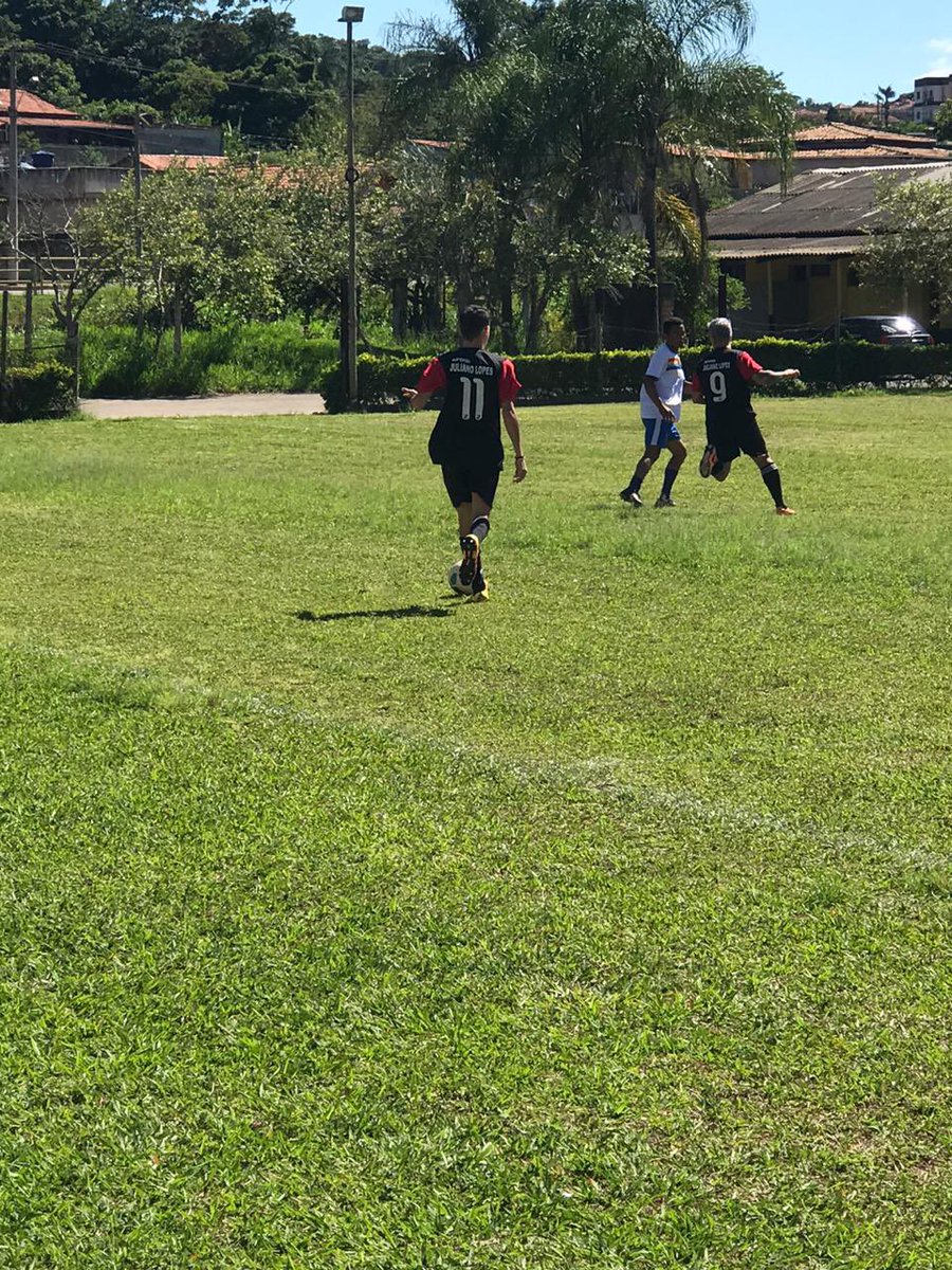 __ABEC's tweet photo. Mais uma vitória do jacaré e dessa vez de goleada. Com hat trick de @renanknow e 2 gols de @ItaloFerretti1 nossa equipe venceu o jogo por 5x0 https://t.co/YVax4B6pTm