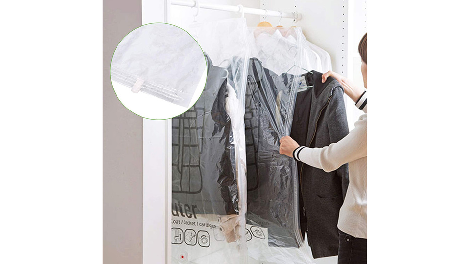 クローゼットや洋服ダンスをスッキリ整えるアイテムをAmazonが送る5日間のBig Sale「ブラックフライデー&サイバーマンデー」から探してみました。 https://t.co/cHAovRa0x6 https://t.co/sPVmiNngAV