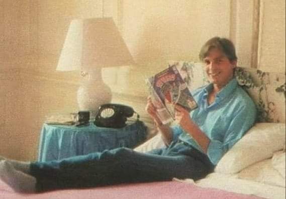 MBTodaunavida's tweet photo. Holaaaaaa, que sea un lindo Domingo para todo el #MundoBose. A descansar , disfrutar y compartir junto a buena compañía! 😘💙😘             #YAquiTumbadoEnLaCamaMeQuedo                                   #FelizDomingo                                    #MB @BoseOfficial https://t.co/lKhvLr7ba2