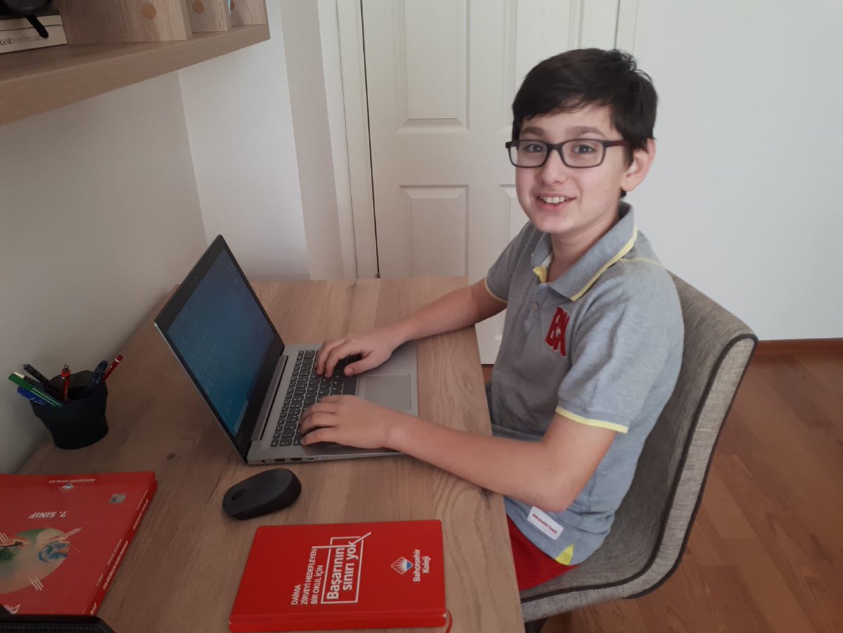 Türkiye Genelinde 8.Sınıf Öğrencilerimize Online Uygulanan LGS-11 Deneme Sınavında Türkiye Birincisi🥇 Olan Öğrencimiz Onur YAŞA’yı ve Emeği Geçen Öğretmenlerimizi Tebrik Ederiz💯