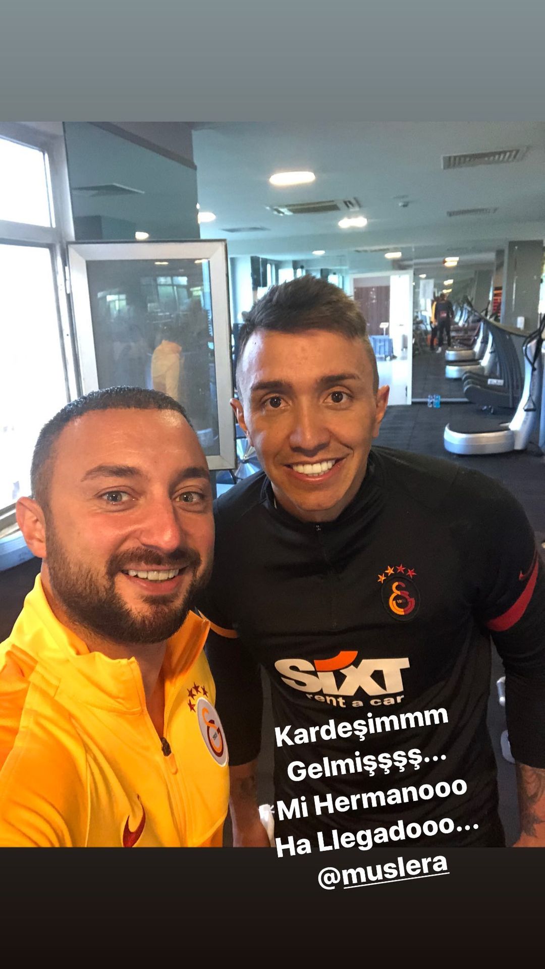 Son Dakika | Galatasaray'da Muslera İstanbul'a döndü ve çalışmalara başladı