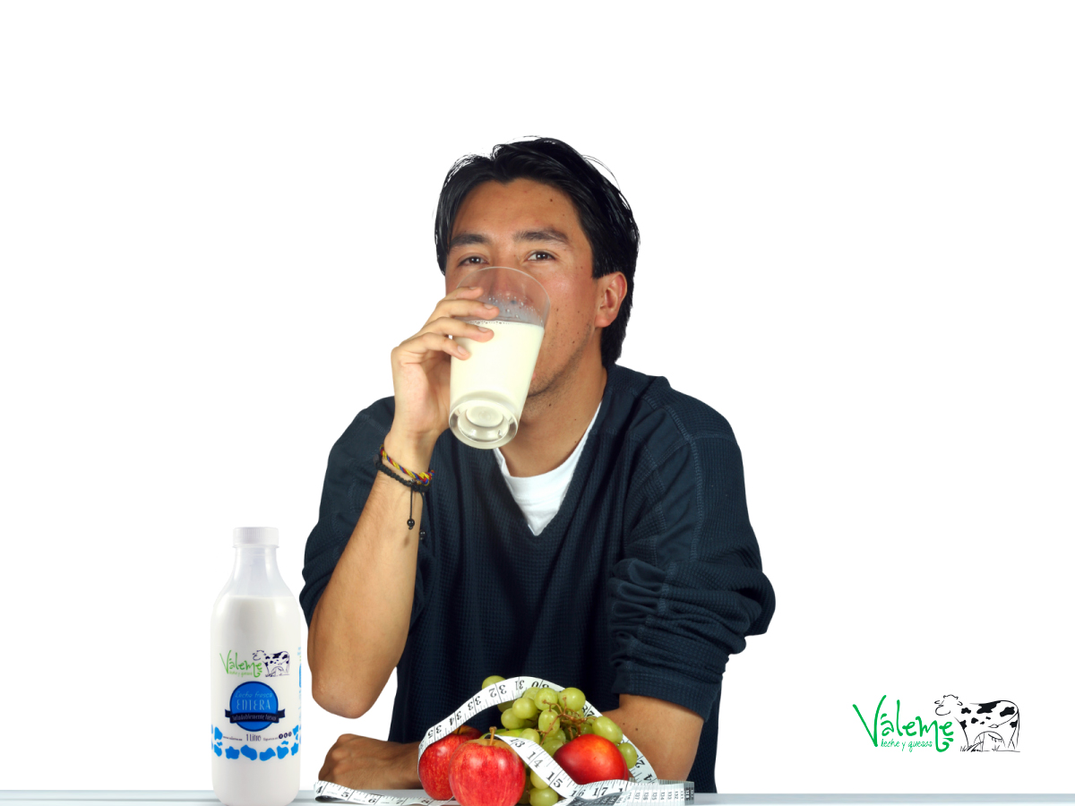 Un poco de ejercicio, dieta equilibrada y nuestra leche fresca Váleme ¡Nunca cuidarse fue tan fácil! 

 #LecheVáleme #Sabor #Salud