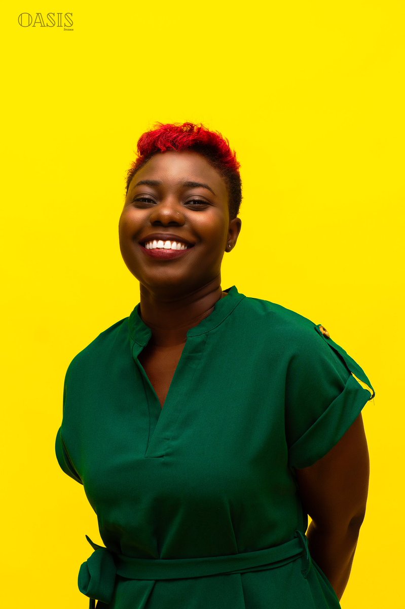 Laughter is dancing on her lips and Fire is swimming in her eyes. 
.
#portrait #photography #oasis #OasisStudios #PhotographyStudio #VideographyStudio #Videography #Muse #Model #Hair #hairmodel #curlyhair #naturalhair #jutuubysanti #jutuu #beauty #photostudio #photostudioinghana