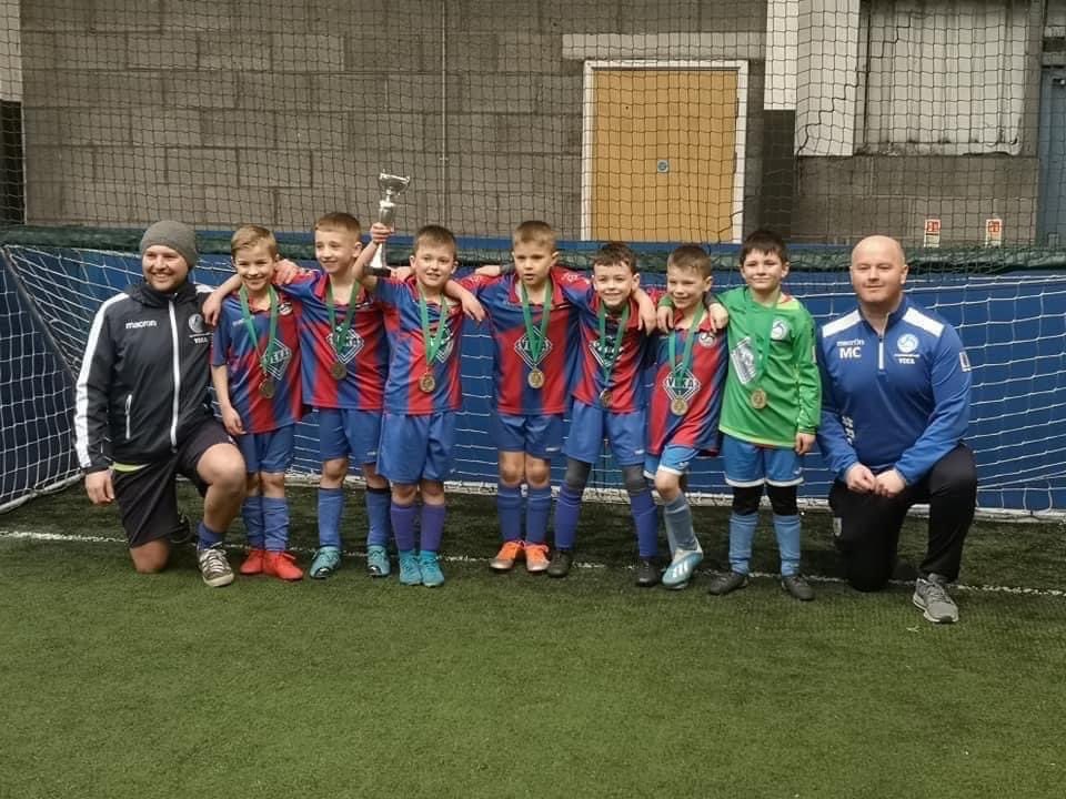 The children are going to look smart in their new kits when football resumes this coming weekend. Many thanks to <a href="/LACommsLtd/">L A Comms Ltd</a> for the sponsoring the new home kit.🔴🔵🚀 Many thanks to @VEKA_plc for the last three years 👏👏👏<a href="/rosegrovefc/">Rosegrove FC</a> #grassroots