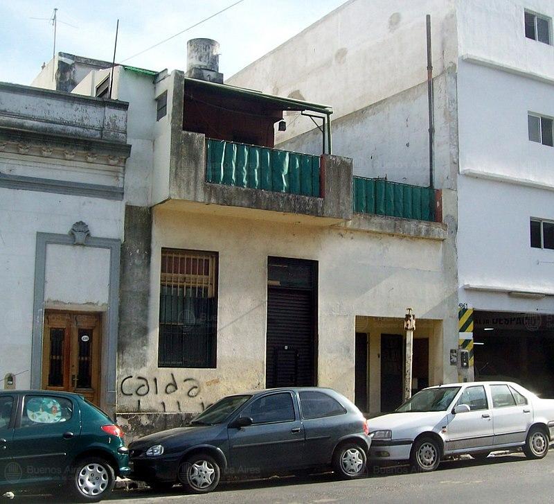 Foto: 12/2009. Terreno de 276 m² (8,68 m x 31,8 m). Potosi 4363, Almagro.