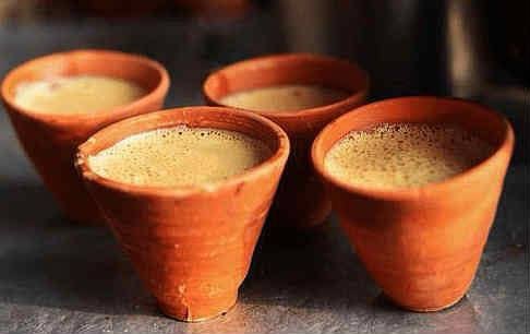 #Environment-friendly ‘kulhad’ to replace plastic tea cups at railway stations; this initiative will be the contribution of the #Railways towards a #PlasticFreeIndia: Railway Minister Piyush Goyal