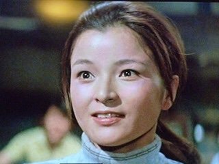 せたぬき 答えは倍賞千恵子 倍賞千恵子さんは全編を通して寅さんの妹役のさくらを演じてるのでマドンナではないです 今も女優さんとして活躍して ハウルの動く城や天気の子では声優も務めた女優さんです T Co Tvlputzhrm T Co Apdmsmitdp