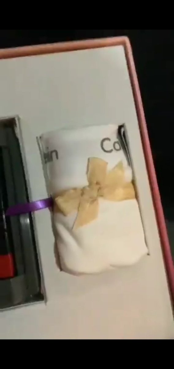 tmhealys's tweet photo. remember when shawn mendes sent his calvin klein underwear to matty, an iconic moment 😂 https://t.co/Y9yicHbkMW