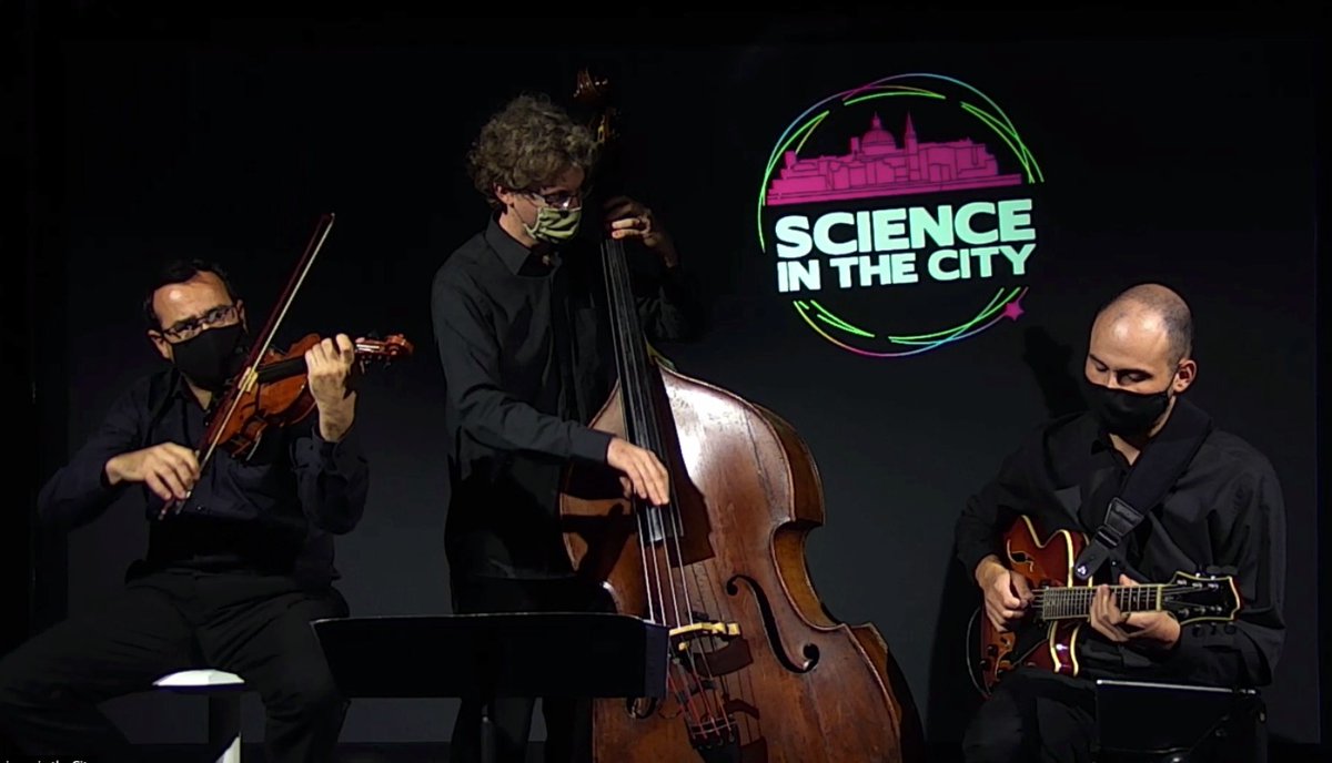 SciCityMalta's tweet photo. #Covid🦠got you stuck indoors looking for something to do and to entertain your kids? Check out our interactive, immersive science &amp; arts festival streaming LIVE from #Malta🇲🇹 for one last day of #familyfriendly fun, quizzes, games, experiments &amp; shows‼️ 👉https://t.co/fvJFxLZ0zh https://t.co/96gU71UKAk