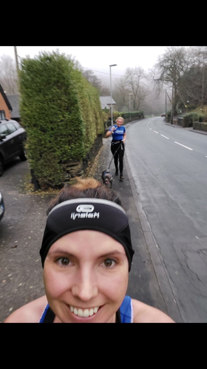 sophmcdermott_'s tweet photo. 10k completed today for Robs Charity https://t.co/pZc59bC67h !! 🦏💙💛
Very proud .... that I finished before my dad Rob will be glad to know🤣 🐌 @Rob7Burrow @RLBarrieMc10 https://t.co/IPpZDVKd5a