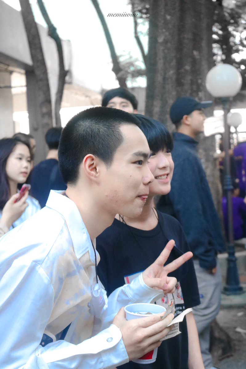 teddynpuppy's tweet photo. พี่กายและน้องจีน🤏🏻💖
@GuyPhatarakorn
#Guy1DAY https://t.co/6kiXpe4bKP