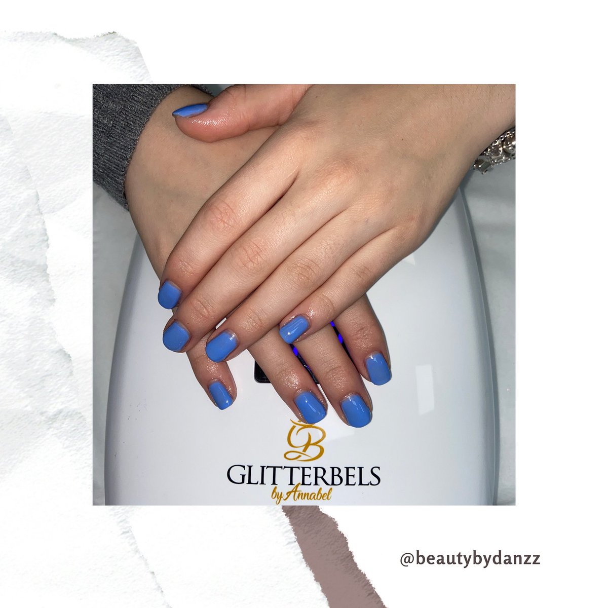 I am now qualified in nail gels ☺️
Training done today @debut_training hope you like them 

#manicure #manicured #beauty #essexbased #gels #gelsnails #gelset