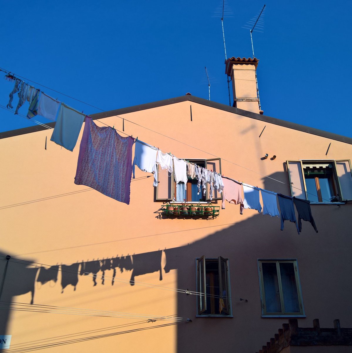 Matching your  #washing to your  #building.  #Castello  #Venezia  #Venice