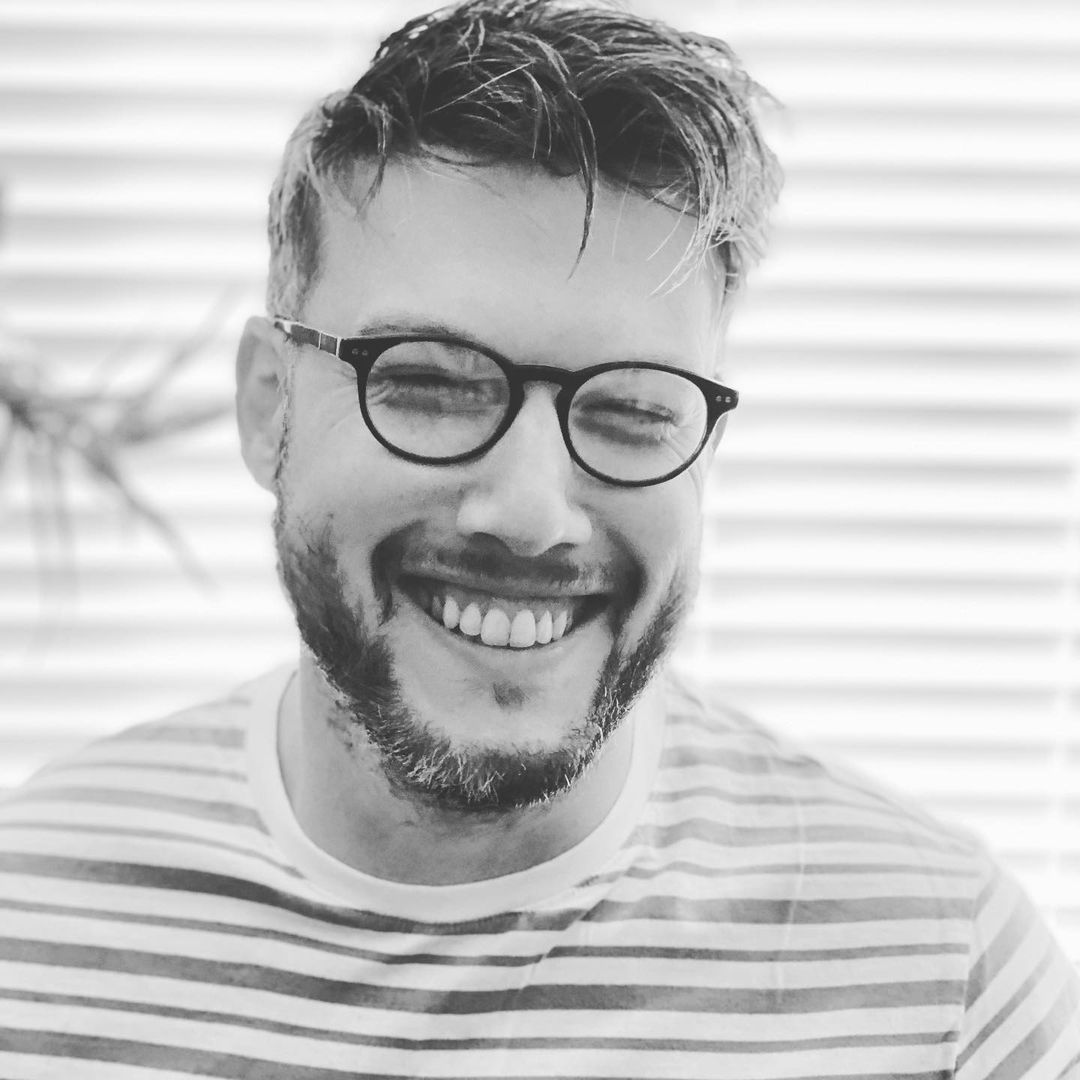 be_a_brother's tweet image. Starting over.

You can read more about our change of direction (what it should have been from the start) on our Instagram post. Also featuring a rare pic of me 🤣

instagram.com/p/CILNz7jnHzM/…

#mentalhealth #lgbt #peoplelikeme #gaydads #bisexualmen #transmen #gaymen