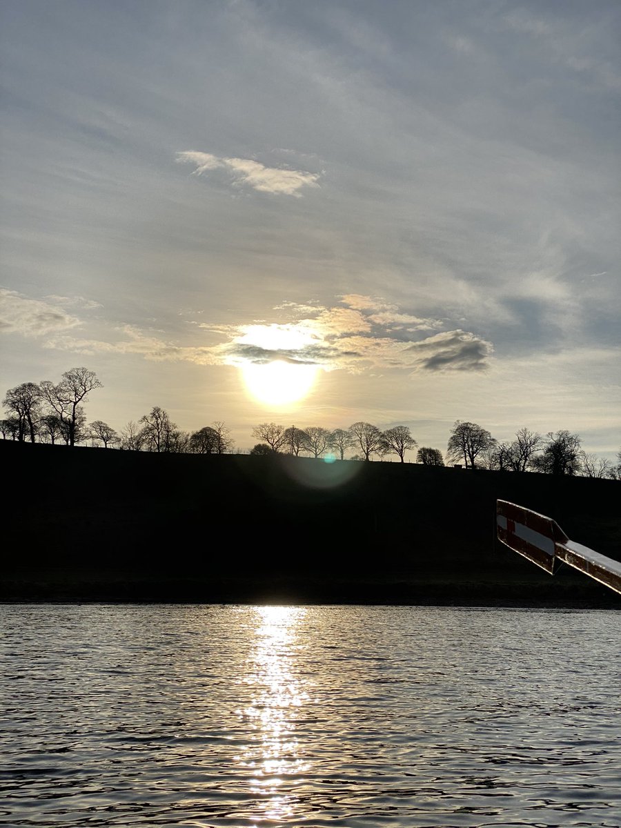 CromartyBothy's tweet photo. #morningrow https://t.co/GldC9ts8C0