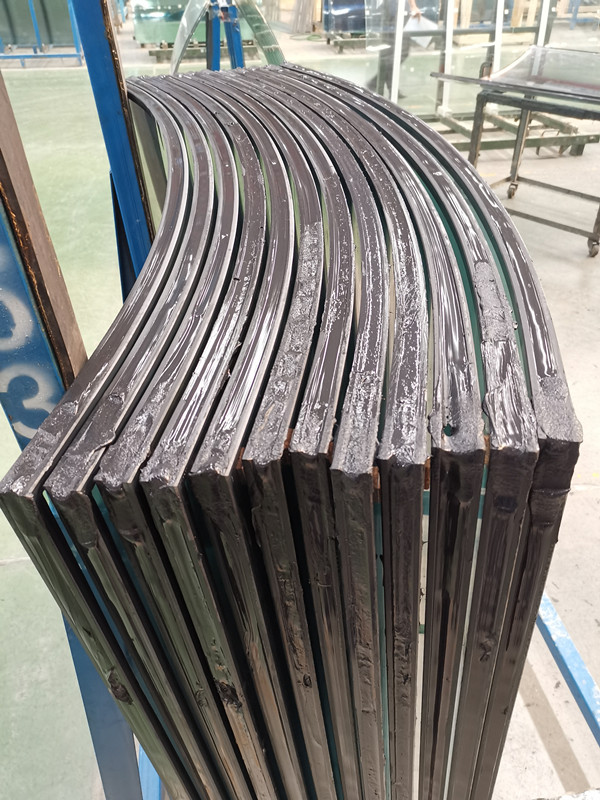 SimonHe7's tweet image. Curved glass processing

Can make to tempered, laminated and IGU;

SHANDONGYAOHUA GLASS CO,.LTD

simonhe@yaohuaglass.net

#facades #glass #glazing #construction #buildingglass #glasscurtainwall #doubleglazing #windows #doors