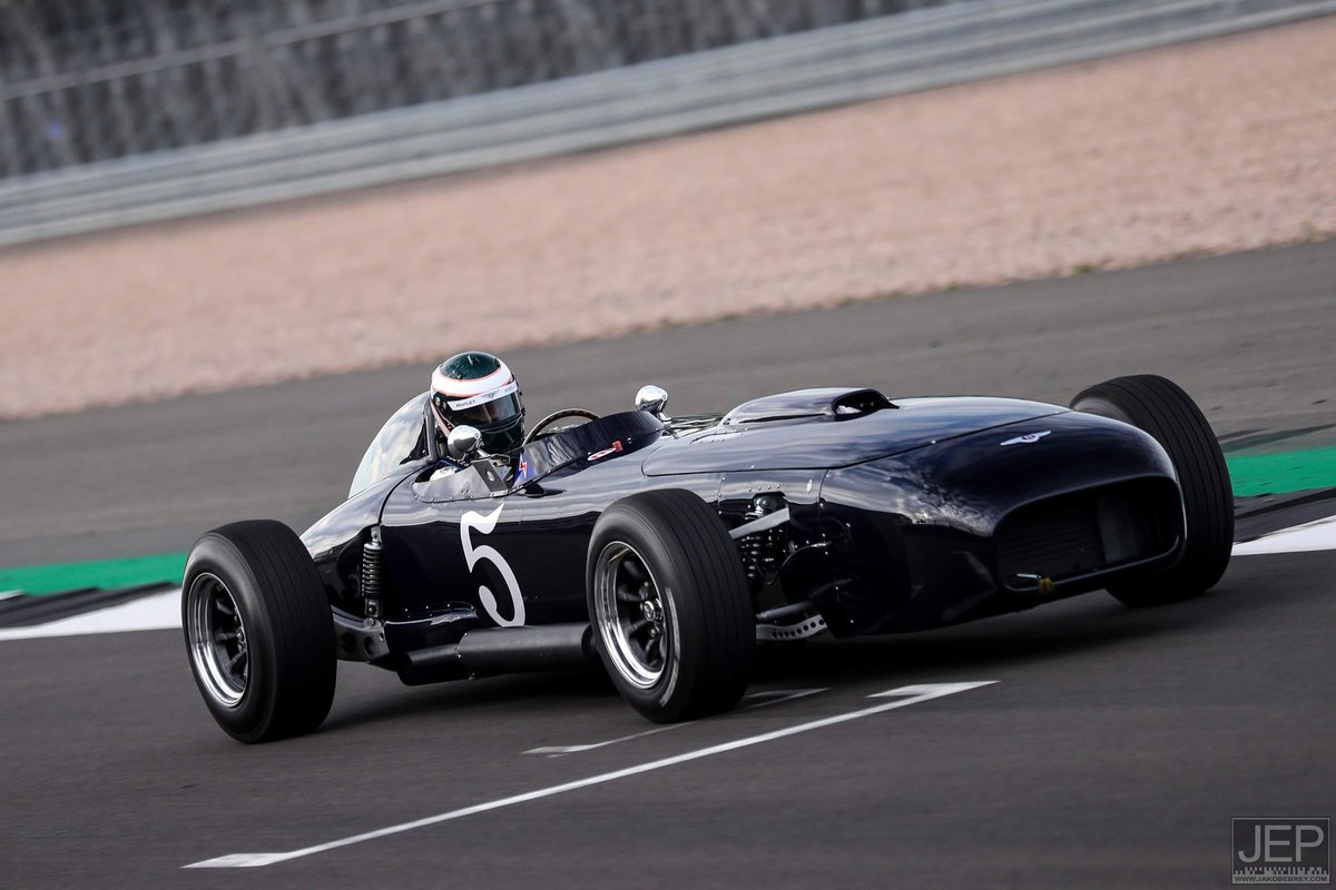 BEastick's tweet image. Similar to the @BentleyMotors T Type prototype #SSSC2