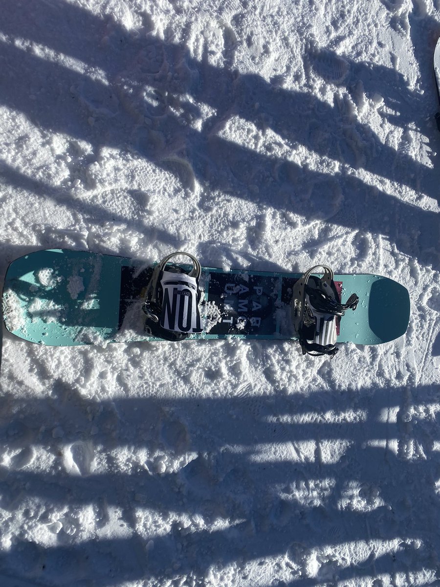 vividsnowboard's tweet photo. The paramount ๐ #gosnowboarding #ViViD #verbier https://t.co/k1776hNGQd