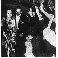 Perfect post-lockdown return to the cinema: Marlene Dietrich season <a href="/BFI/">BFI</a> Southbank. Here's a pic of the crowds greeting La Dietrich when she went to see Ivor Novello's play Careless Rapture at the Drury Theatre in 1936