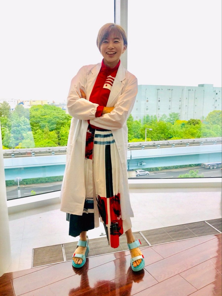 Kotomi ドラマ監察医朝顔の茶子先生役の山口智子さん もう茶子すぎて本名夏目茶子でいいと思う ほんとに そして毎回ピアスと洋服が可愛い 監察医朝顔 夏目茶子 Kotomi ドラマ監察医朝顔の茶子先生役の山口智子さん もう茶子すぎて本名夏目茶子でいいと思う ほんとに そして毎回ピアスと洋服が可愛い 監察医朝顔 夏目茶子