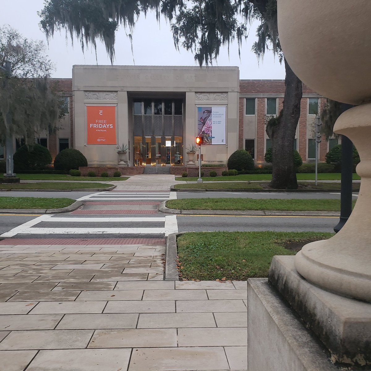 Today is #MuseumShopSunday. 1,600 #museums in 24 countries are taking part in the 4th annual event and hope it can keep them afloat during #COVIDー19. The @CummerMuseum is one #Jacksonville museum taking part. @FCN2go