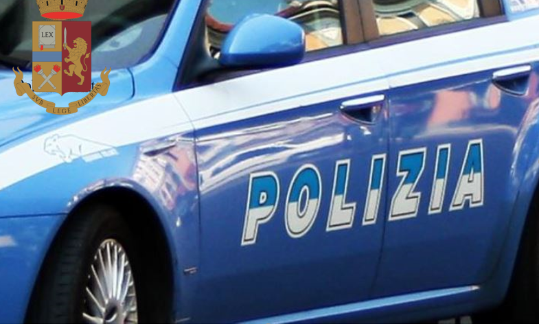 E’ successo venerdì pomeriggio a Gallarate: un uomo di 54 anni è stato sorpreso mentre cercava di rubare un cellulare all’interno di MediaWorld. #MediaWorld #tentatofurto https://t.co/tVDDRePC9Q https://t.co/JJWe5YfnAK
