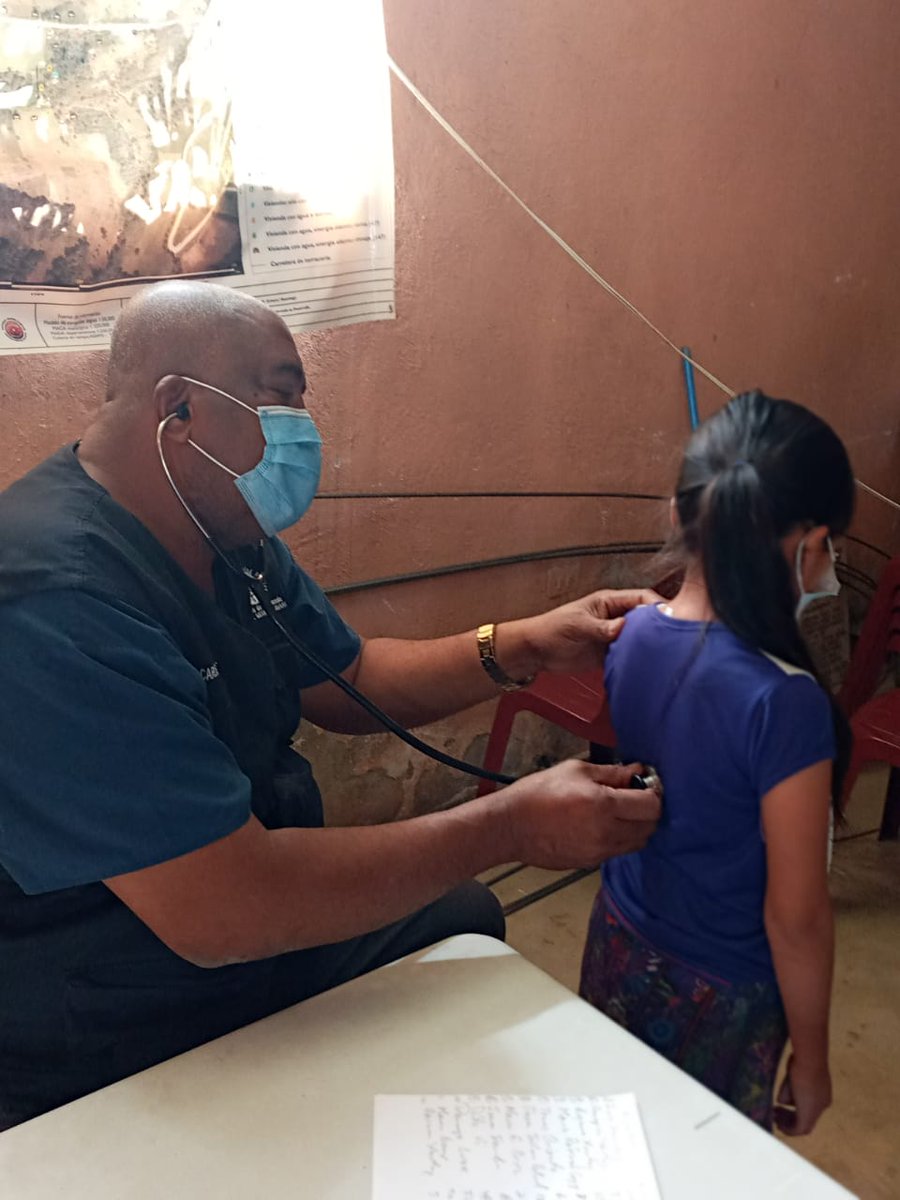 CubaEmbaGuatem's tweet photo. La brigada Henry Reeve visitó la aldea San Felipe Chenla, Municipio Cotzal, Departamento Quiché con 1750 habitantes. Se brindó asistencia sanitaria a los damnificados, comprometidos nuestros médicos con la salud de los guatemaltecos afectados por Eta e Iota.
#22AñosBMCGuatemala https://t.co/bvwiVK9DOz