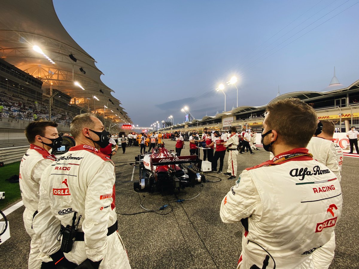 Time to light up Bahrain! 🇧🇭✨
#BahrainGP https://t.co/OTceKD5pi0