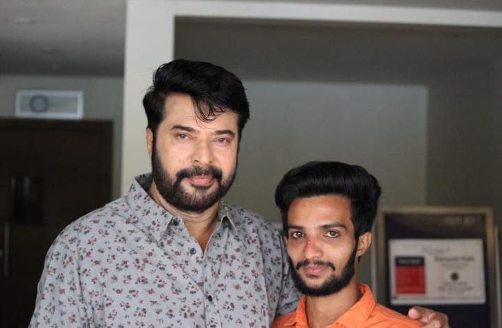 mfwaikerala's tweet photo. കടുത്ത മമ്മൂക്ക ആരാധകനും തലശ്ശേരി മമ്മൂട്ടി ഫാൻസിലെ ആവേശവുമായ മുഹമ്മദ്‌ അൻസൽ മരണപ്പെട്ടു 😥

പ്രിയ സുഹൃത്തിന് ആദരാഞ്ജലികൾ 💔 https://t.co/GkOqYW5WWC