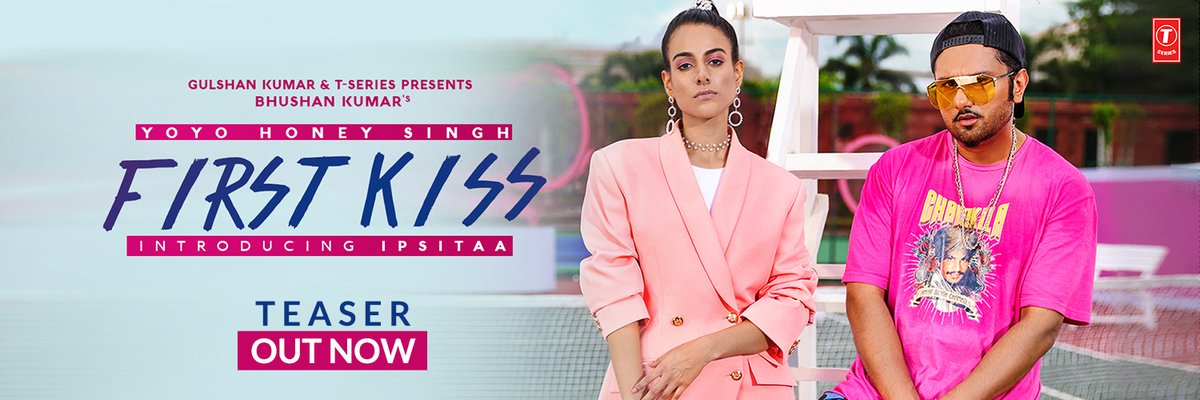 Ipsitaa (@ipsitaaofficial) on Twitter photo Pyaar Ki Pehli #FirstKiss Teaser Out Now!! Link in bio, Full song out on 24th November. 💌
<a href="/asliyoyo/">Yo Yo Honey Singh</a> <a href="/directorgifty/">DirectorGifty</a> <a href="/TSeries/">T-Series</a>
#YoYoHoneySingh #HoneySingh #YoYo Pyaar Ki Pehli #FirstKiss Teaser Out Now!! Link in bio, Full song out on 24th November. 💌
<a href="/asliyoyo/">Yo Yo Honey Singh</a> <a href="/directorgifty/">DirectorGifty</a> <a href="/TSeries/">T-Series</a>
#YoYoHoneySingh #HoneySingh #YoYo