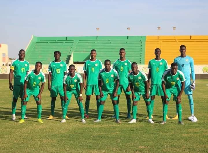 DjibreelDiallo's tweet photo. #FootSn Le Sénégal (U20) va affronter la Gambie (U20) pour la 2éme journée du tournoi #Ufoa2020
Ça sera à 17h au Stade Lat Dior de Thiès. https://t.co/k4S9pvJint
