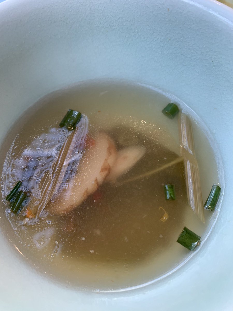 粒胡椒 下北沢 タイ料理研究所 のランチのスープが容赦なくタイだった件 いや うまかった メインを撮り忘れるくらいお腹が空いてた 粒胡椒 下北沢 タイ料理研究所 のランチのスープが容赦なくタイだった件 いや うまかった メインを撮り忘れるくらいお腹が空いてた