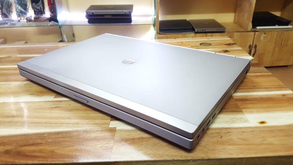 e_wayshop's tweet photo. #GENIE_CIVIL #INFOGRAPHE #VIDEASTE #Gameurs #Architecte #Et_tous_ceux_Utilisant_des_logiciels_lourds cette machine est pour vous
✔🔥#HP_8560p  - core i5 - 8Go SDRAM - 500Go SSHD  - AMD RADEON 1Go Dédiée Prix:💰200.000XAF what/appel 690465030/677874333 https://t.co/sTzxCMA39G
