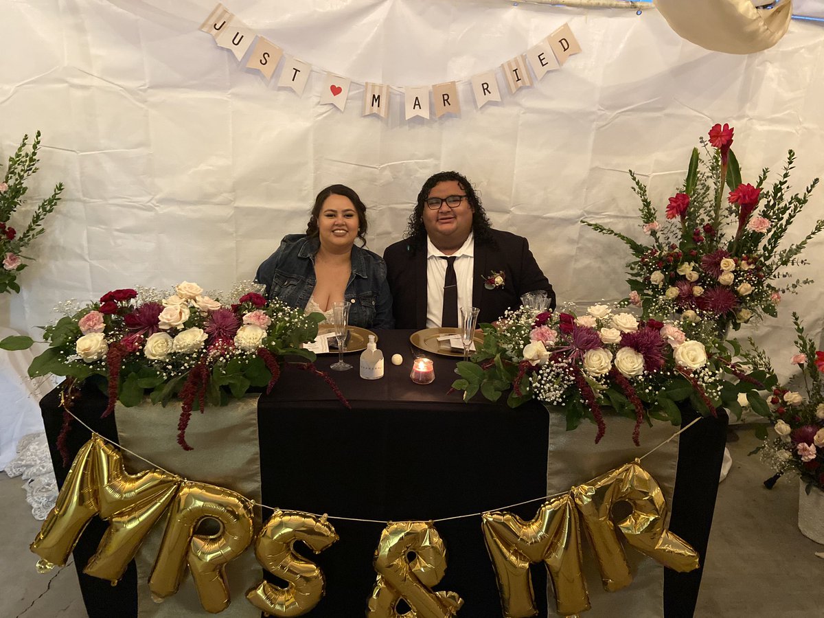 Stephee32's tweet image. November 7, 2020 — I pronounce you Mr. &amp;amp; Mrs. Amezquita 🤍✨